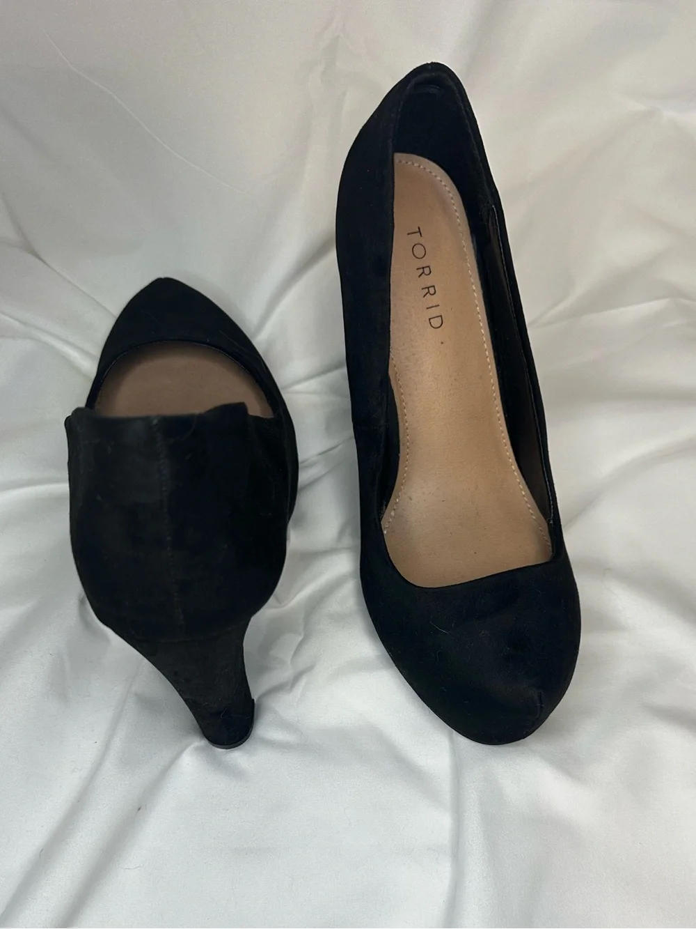 Torrid Black Platform High Heel Pumps Shoes size 9WW